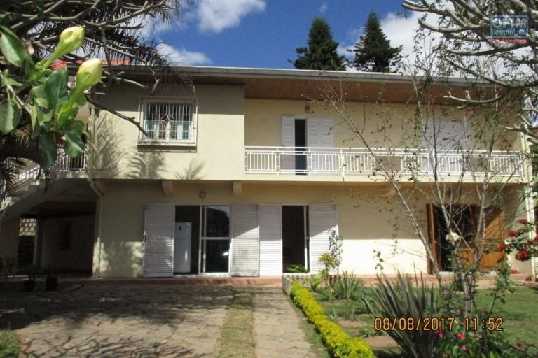 OFIM met en location une villa F6 à Tsiadana Antananarivo