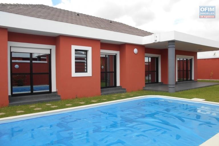 Une villa F5 avec piscine dans la résidence bien sécurisée bonnet à Ivandry Antananarivo