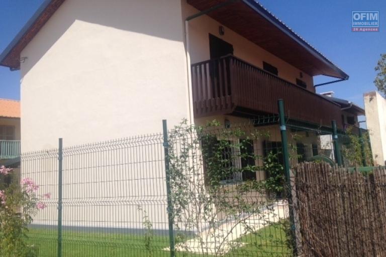 A louer une belle villa &agrave; &eacute;tage F4 dans une r&eacute;sidence &agrave; Tanjombato. NON DISPONIBLE