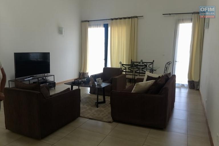 OFIM vous offre un appartement T4 meublé à Ivandry Ambodivoanjo dans une résidence sécurisée et calme.LOUE - Living
