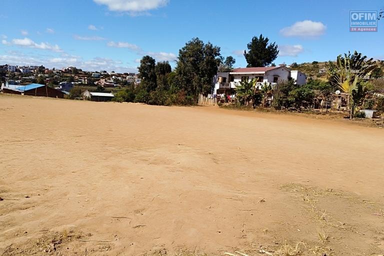 Un terrain de 2995 M2 sur Alasora- Antananarivo