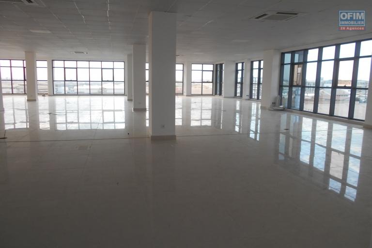 Des bureaux 287m2 à Tanjombato