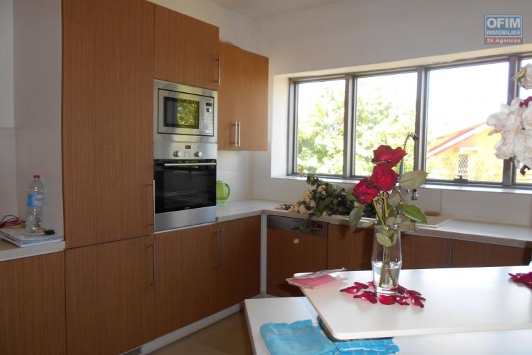 Des appartements T3 et T4 dans une résidence sécurisée à Ankadimbahoaka