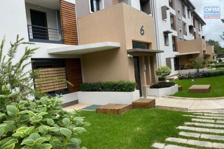A louer un appartement de standing type T3 dans un quartier résidentiel et sécurisé avec piscine à Marais Masay