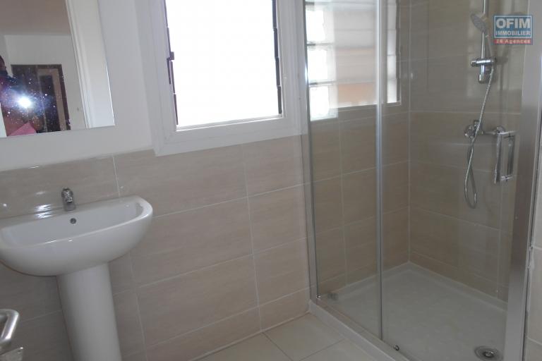 Un appartement T3 sécurisé à Ambohimiandra ( NON DISPONIBLE )