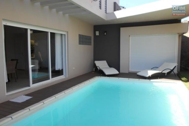 Une villa F5 avec piscine à Betongolo