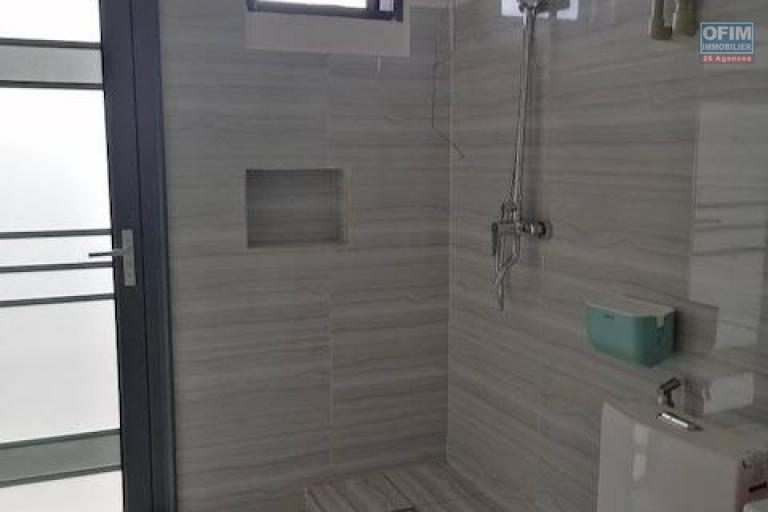 A louer des appartements T4 dans une r&eacute;sidence s&eacute;curis&eacute;e &agrave; IMERINAFOVOANY. Contact Mr Jacky