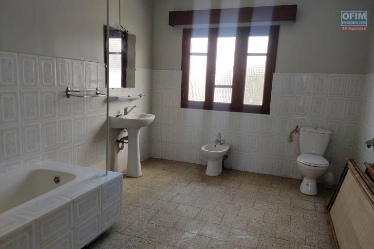 OFIM Immobilier offre en location une Villa F6 sur Ivandry