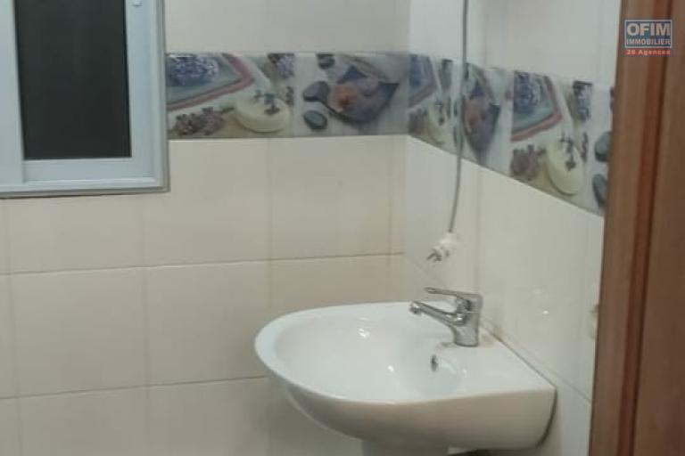 Appartements T4 neufs &agrave; Talatamaty , proches des commodit&eacute;s.Occasion &agrave; saisir. NON DISPONIBLE