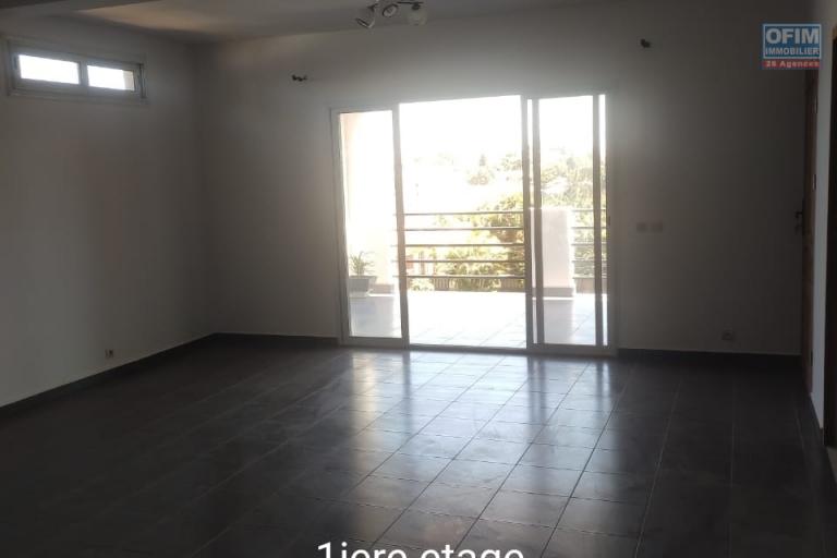 Appartements T4 neufs &agrave; Talatamaty , proches des commodit&eacute;s.Occasion &agrave; saisir. NON DISPONIBLE