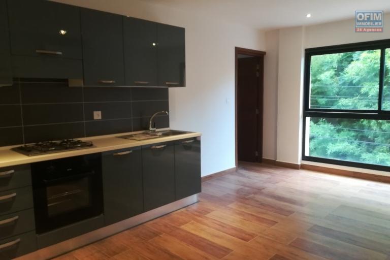 Deux appartements T2 neufs sur la haute villa à Ambohimitsimbina