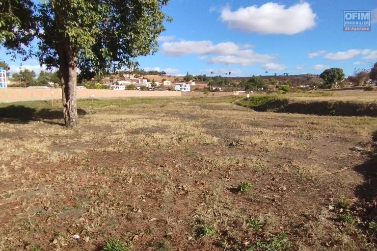 Lot de 77 parcelles dans une résidence sécurisée à Ambihijanaka- Antananarivo