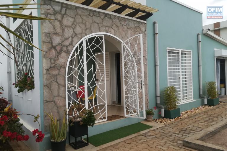 Une villa F4 meublée dans une résidence sécurisée à Ambatobe