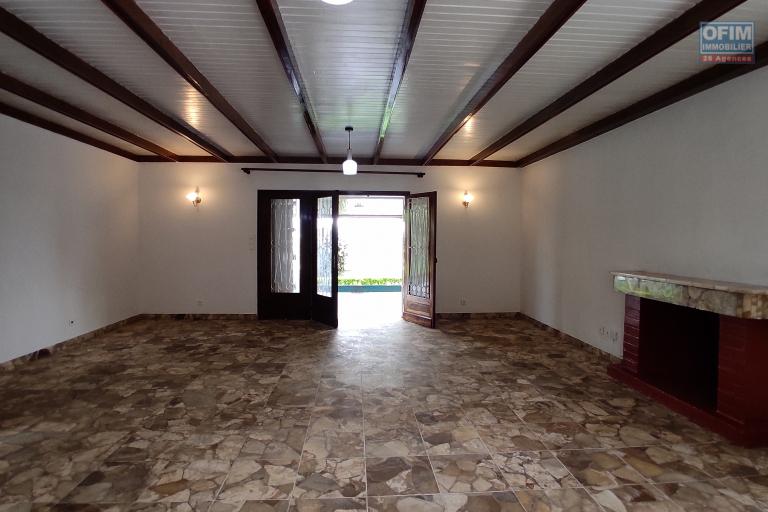 Vente d'une villa F5 dans la résidence grand Soavina  Tanjombato