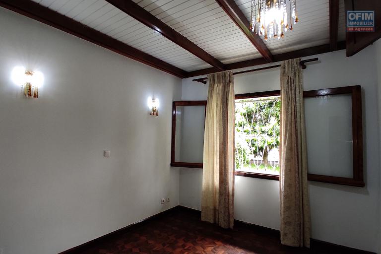 Vente d'une villa F5 dans la résidence grand Soavina  Tanjombato