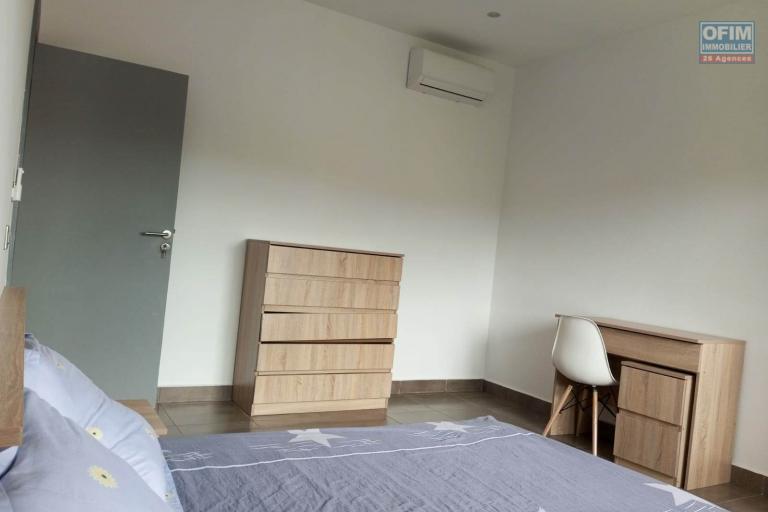 A LOUER Appartement de type T5 meublé équipé sis à Ambatobe à 5min à pieds du Lycée Français. contact Francia