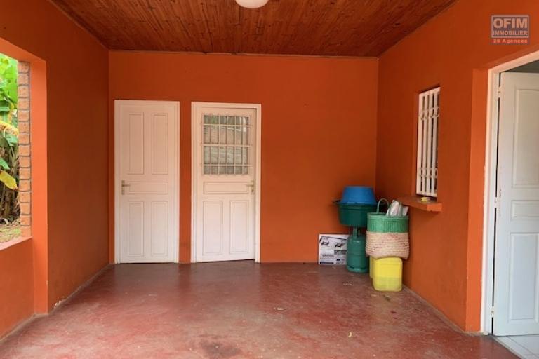 Une villa F4 dans une résidence sécurisée à Ambatobe
