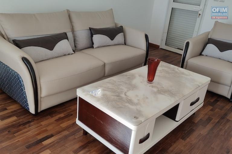  A Vendre Maison Neuve F3 en Duplex Meubl&eacute;e &agrave; Ambohitrarahaba. Contact Mr Jacky