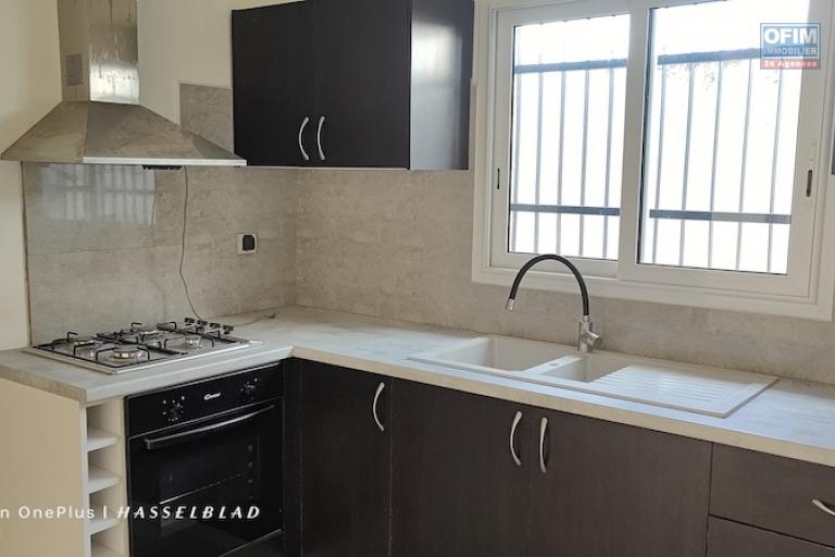 A vendre charmante villa F4 neuve &agrave; malaza ampitatafika. Contact Mr Jacky