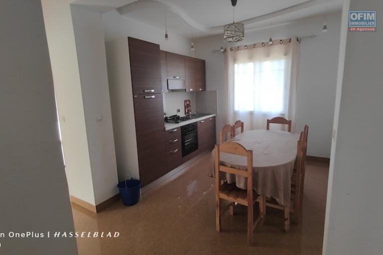 A vendre charmante villa F4 neuve &agrave; malaza ampitatafika. Contact 0340244304 Mr Jacky