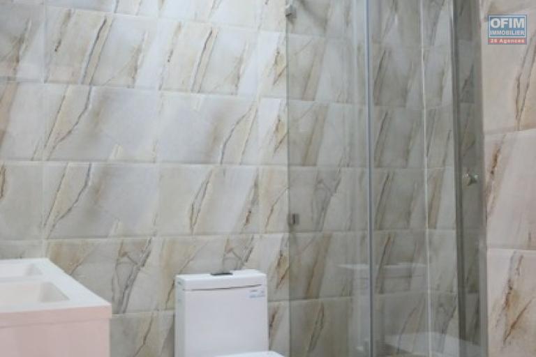 Un appartement T3 à 5mn à pied du Lycée Français à Ambatobe ( NON DISPONIBLE )