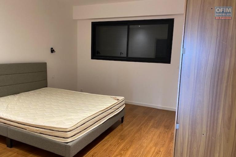 Un grand appartement T4 meublé sur la haute ville à Ambohipotsy ( CONTACT LALAINA 0340858376)