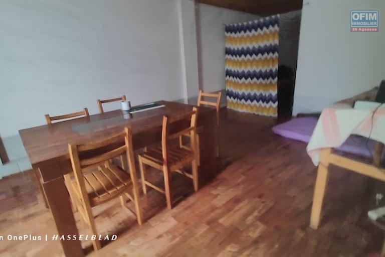 a vendre villa F5 sur ambohibao