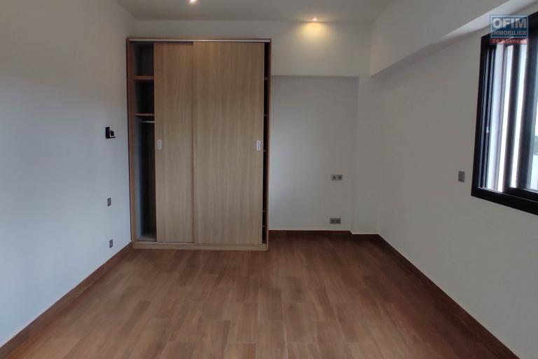 vente d'un appartement neuf de type T3 d'une superficie de 90m2  dans une résidence  sécurisée avec ascenseur à Ambohipotsy haute ville