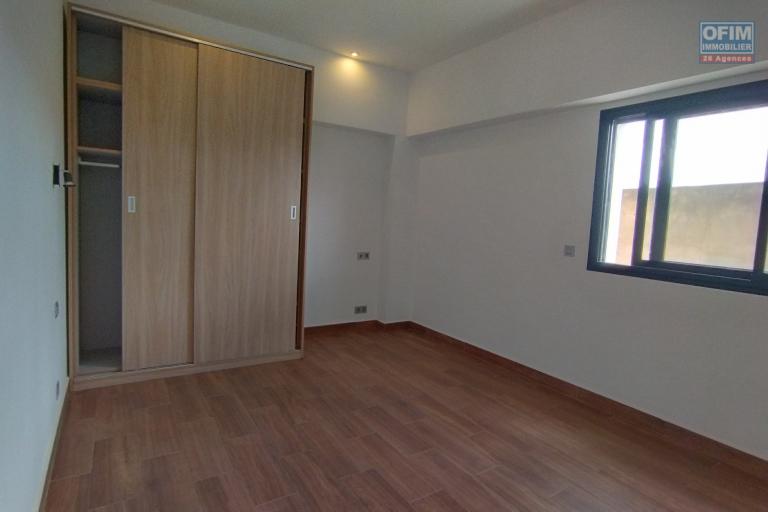 Bel appartement T2, neuf,  de 75 m2 avec vue imprenable sur la Haute Ville- Antananarivo