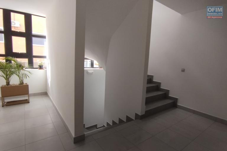 Prix en baisse!!!Appartement T3, neuf, 90 m2 Ambohipotsy- Antananarivo