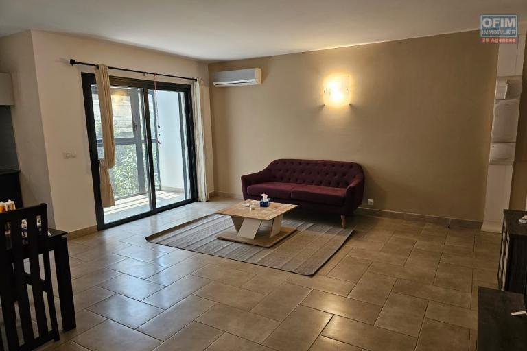 location d'un appartement de type Type T2 meublé dans une résidence sécurisée en plein centre d'Ivandry
