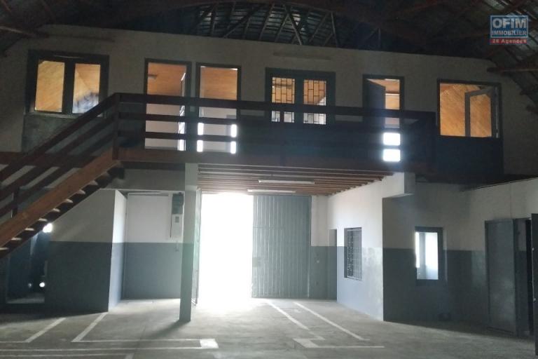 location d'un dépôt de 750m2 dans la zone Forello Tanjombato