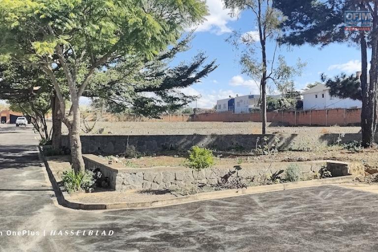 A VENDRE Opportunit&eacute; Exceptionnelle: Lotissement de 24 Parcelles &agrave; Androhibe Ambohitrarahaba. Mr Jacky +261 34 02 443 04