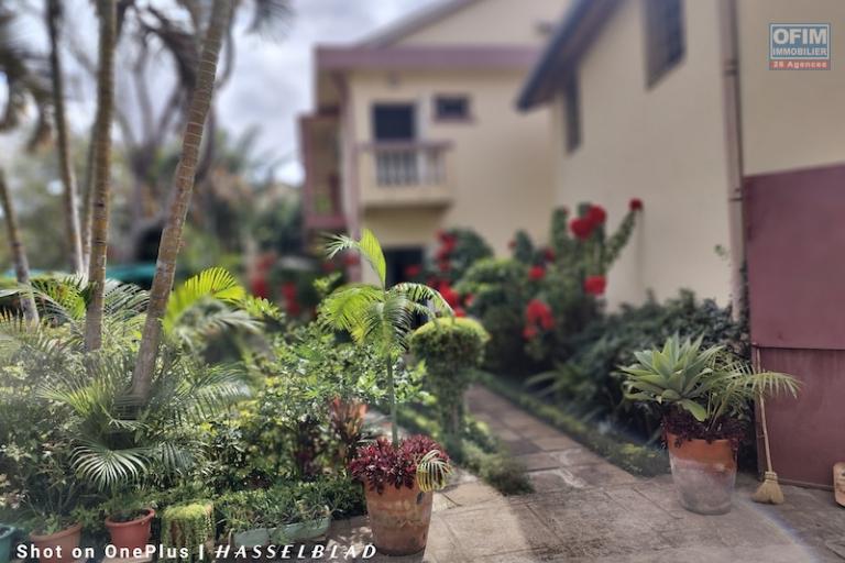 A vendre villa F4 sur ambohibao. Contact Mr Jacky 034 02 443 04