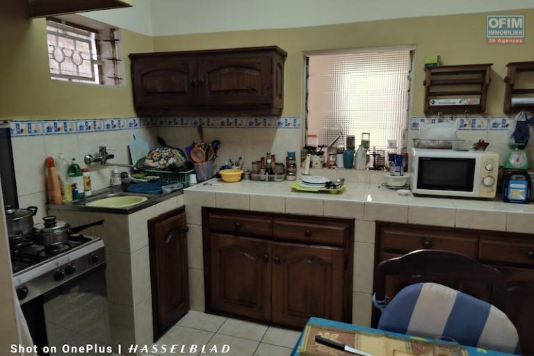 A vendre villa F4 sur ambohibao. Contact Mr Jacky 034 02 443 04