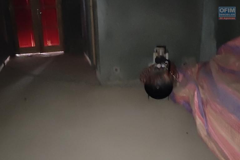 Grande Propriété de 4200M2 à Vendre à Ilaivola. Contact Mr Jacky 034 02 443 04