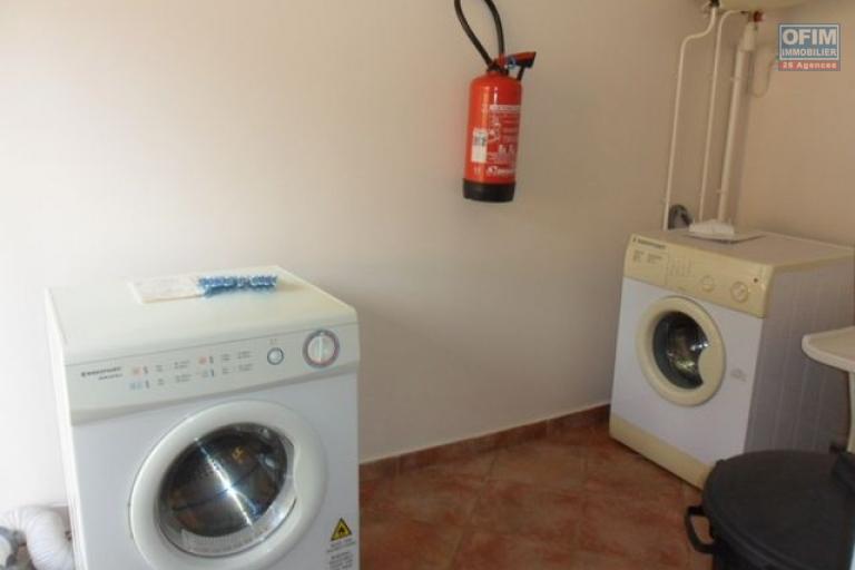 Des appartements T4 de haut standing meublés et équipés dans une résidence à Ivandry ( CONTACT LALAINA 034 08 583 76 )