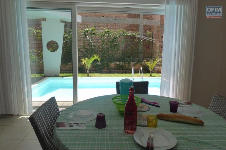 Une villa F6 avec piscine chauffée à Betongolo