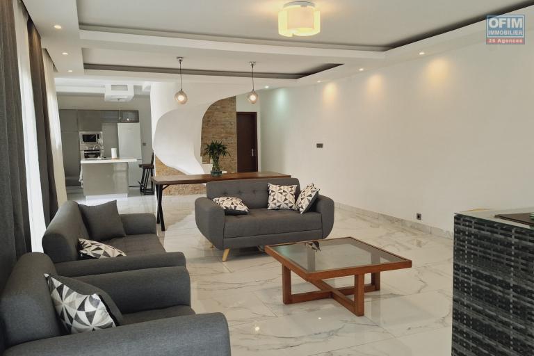 OFIM Immobilier loue une villa neuve F4 semi meublée sur Ankatso.NON DISPONIBLE