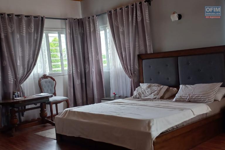 Une grande villa F7 à étage à By pass Alasora (CONTACT LALAINA 0340858376)