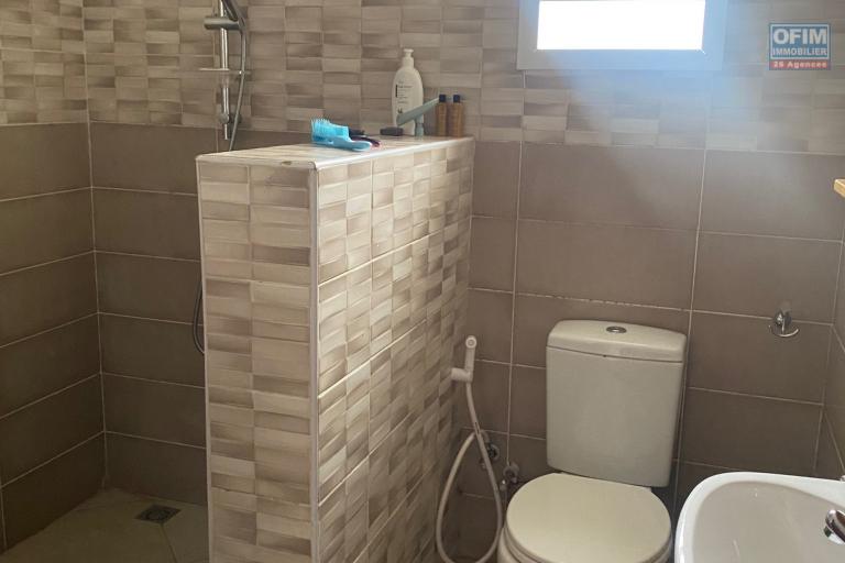 Une grande villa F7 &agrave; &eacute;tage &agrave; By pass Alasora (CONTACT LALAINA)