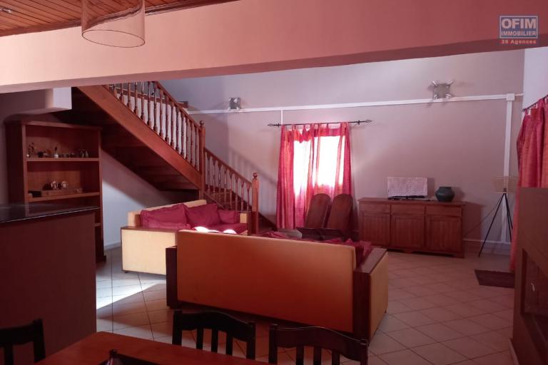PRIX EN BAISSE!!!A vendre, une villa basse F4 sur 520 m2 de terrain à Alasora- Antananarivo