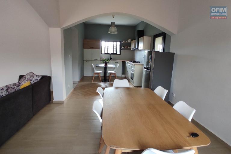 location d'une charmante villa F3 neuve meublée et équipée à Ilafy contact Francia 034 02 218 69
