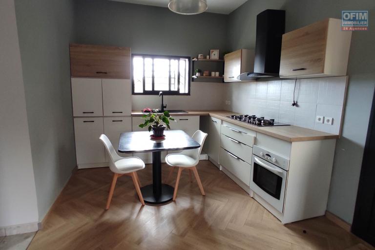 location d'une charmante villa F3 neuve meubl&eacute;e et &eacute;quip&eacute;e &agrave; Ilafy contact Francia