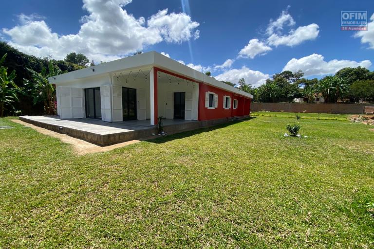 Une villa neuve F5 de plain pied dans une résidence à Ambohitrarahaba ( CONTACT LALAINA 0340858376 )