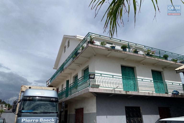 Vente d'un local commercial et maison à Andoharanofotsy