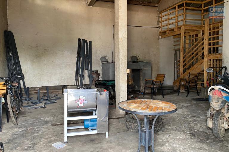Vente d'un local commercial et maison à Andoharanofotsy