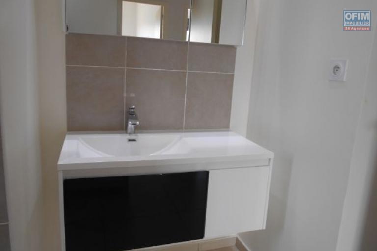Un appartement T3 sécurisé à Cité Planton