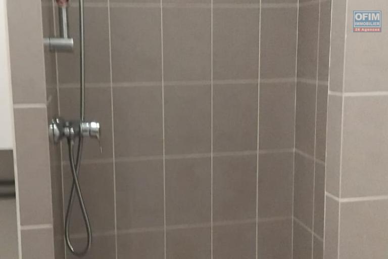 Un appartement T3 sécurisé à Ivandry