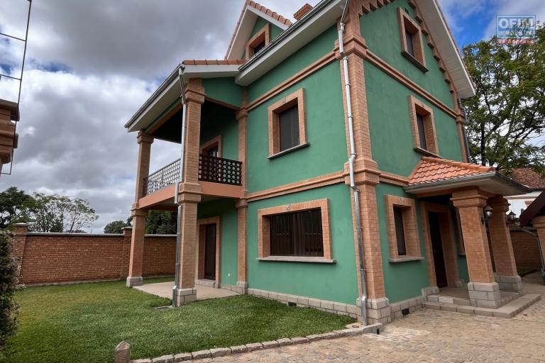 Une villa neuve F4 sécurisée à Ankorondrano
